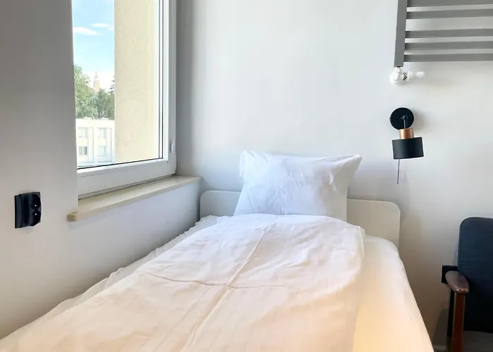 Nice To Host You - Old Town Apartment