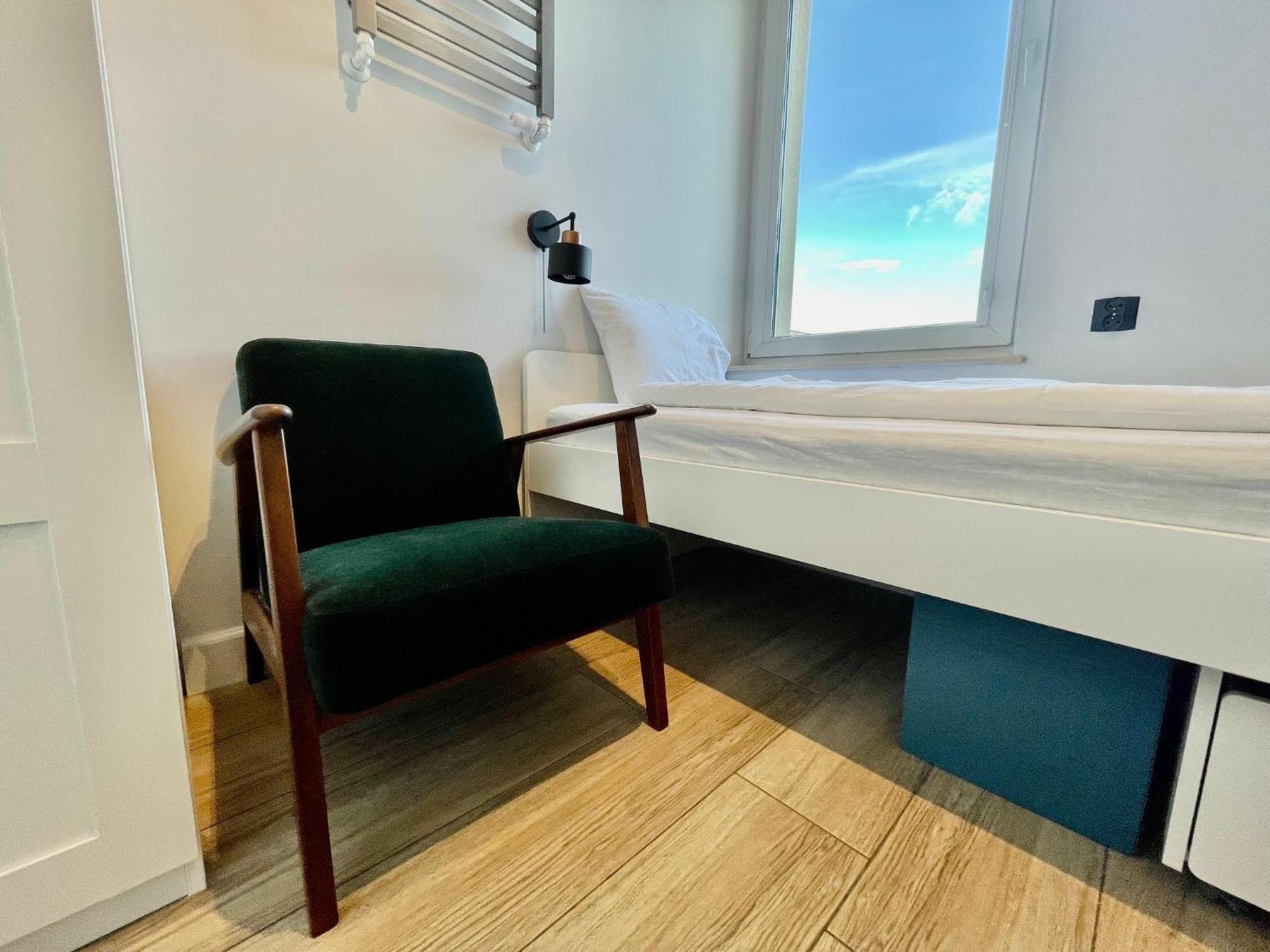 To Host - Old Town Apartment *